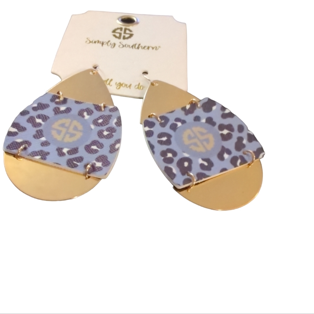 Simply Southern dangle earrings